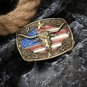 Bältespänne med tjurhuvud och USA-flagga i westernstil