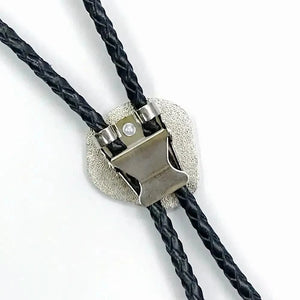 Bolo tie med spiralformad medaljong Silver