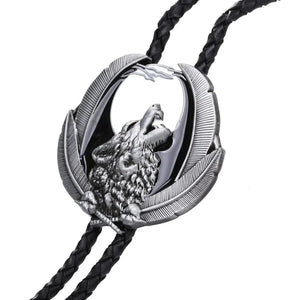 Bolo tie med vargmotiv i legering