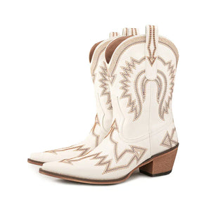 Broderade låga cowboyboots med chunky klack
