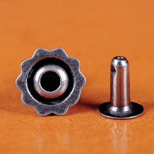 Concho Antiksilver i Pumpaform för Läderhantverk 9mm