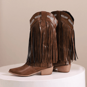Cowboy boots mocka dam