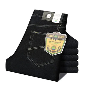 Klassiska raka jeans för män