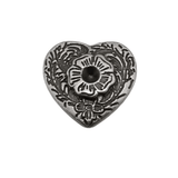 Concho i antiksilver med dekorativa motiv Silverhjärta / 10st