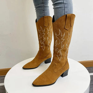 Cowboyboots med broderad sammet