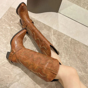Cowboyboots med Broderade Nitar