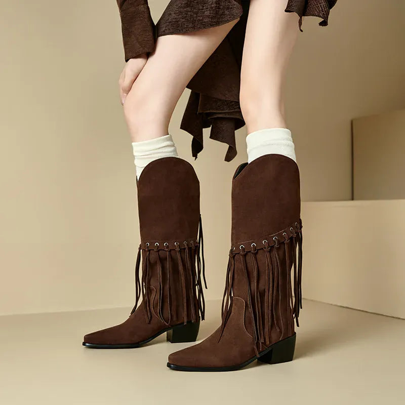 Cowboyboots med fransar i mjuk mockalook