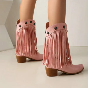 Cowboyboots med fransar och nitar i västernstil