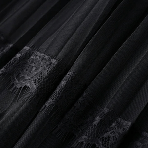 Romantisk kjol med spets