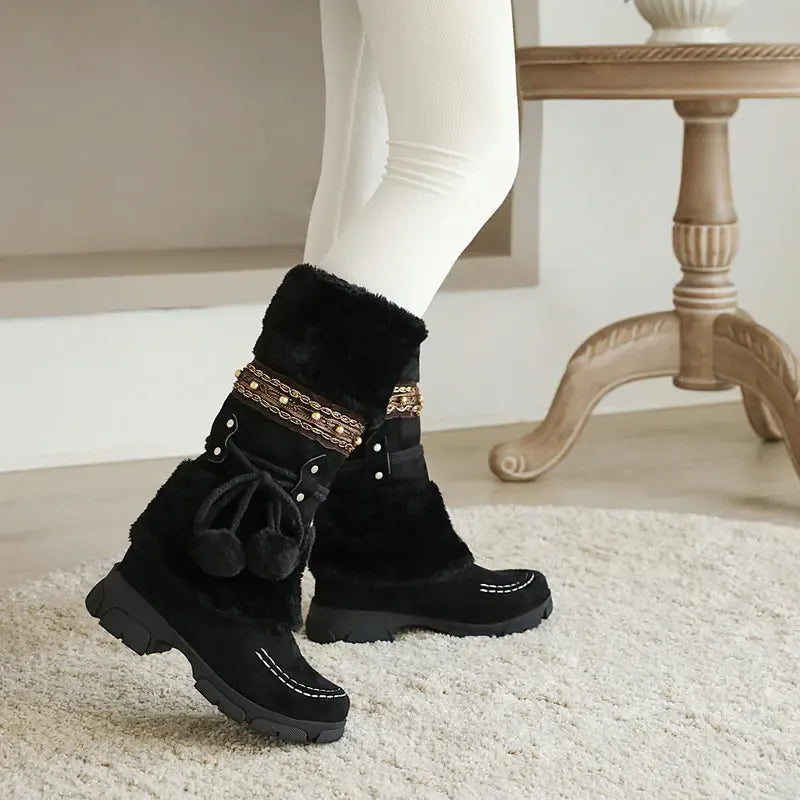 Vinter cowboyboots med fluffig insida och dekorativ snörning